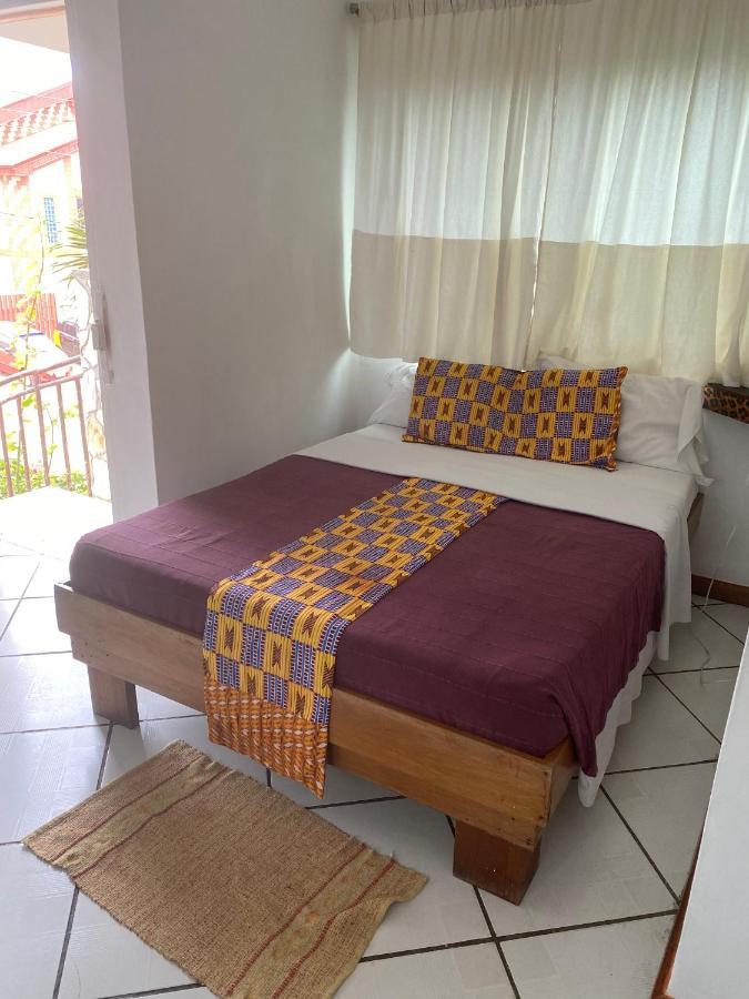 Laparadiseinn Accra Exterior photo