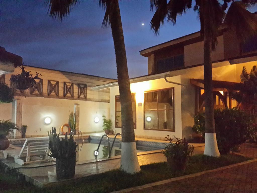 Laparadiseinn Accra Exterior photo