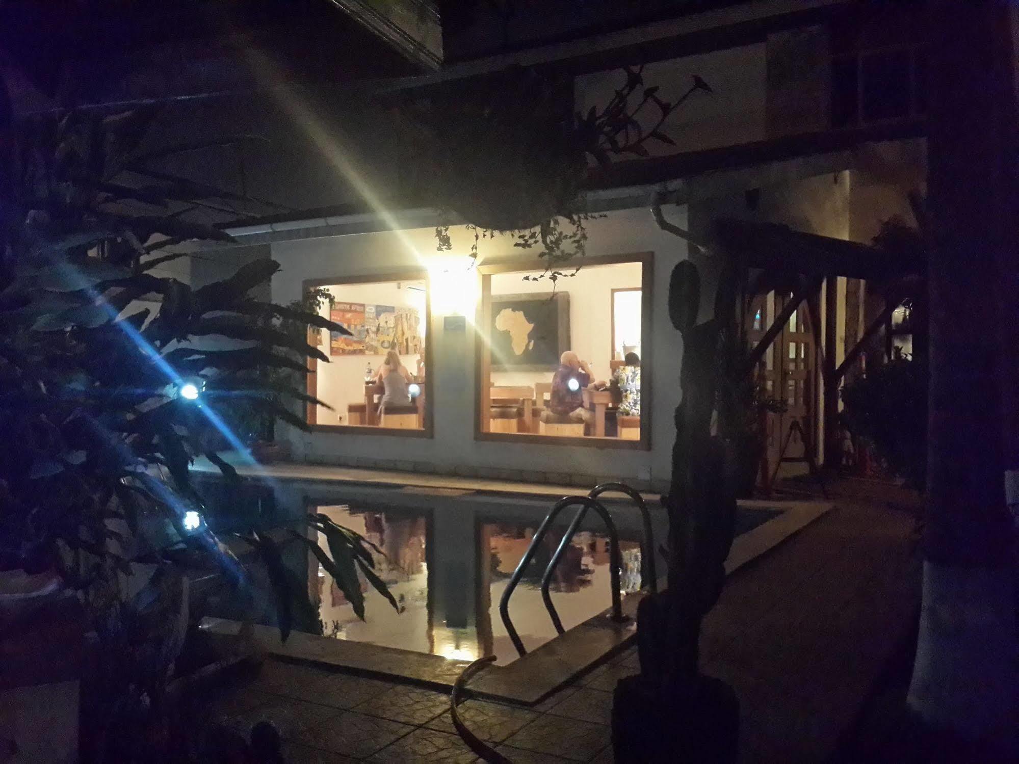 Laparadiseinn Accra Exterior photo